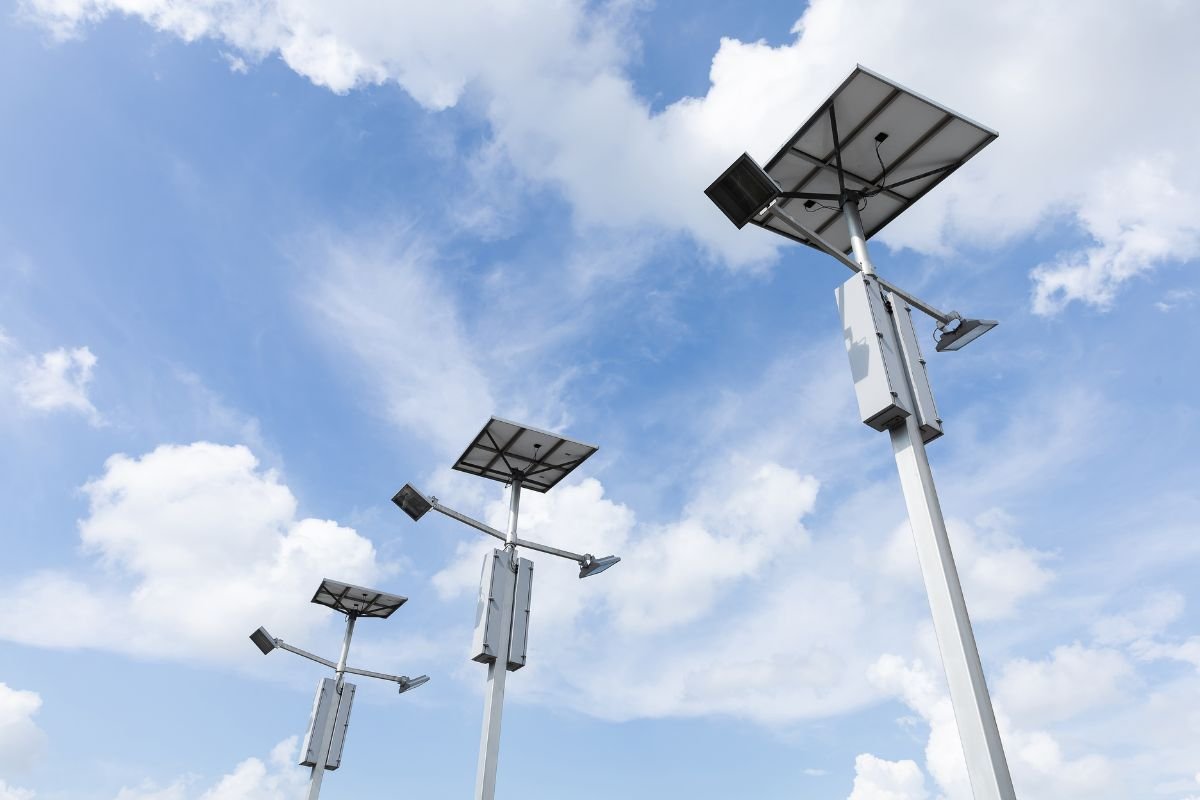 oswietlenie-led-z-fotowoltaiki Solarne oświetlenie LED